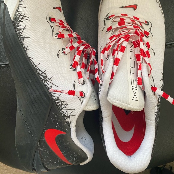 nike metcon 5 colorway